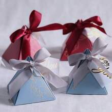 10/50pcs Triangle Shaped Chocolate Paper Boxes With Foil Stamping, Wedding Candy Cookie Boxes With Card & Ribbons, Party/Anniversary/Valentine's Day Gifts - Burgundy - View 6