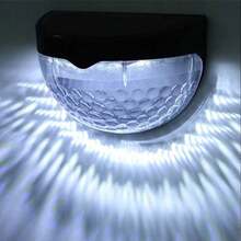 6 个 LED 半圆形太阳能栅栏灯：持久照明，易于安装，适用于户外道路和栅栏，- 友好型 6 个 LED 半圆形太阳能栅栏灯：利用阳光，节省能源