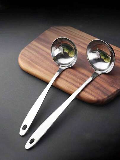 1pc Stainless Steel Soup Ladle With Long Handle & Slotted Strainer, With Filter Holes, Perfect For Serving Soup, Gravy, Hotpot And Restaurant,Kitchen,Christmas Gift,School Supplies