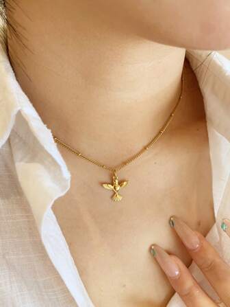 1 件金色不锈钢天使吊坠项链，适合日常佩戴，送给朋友和家人的礼物