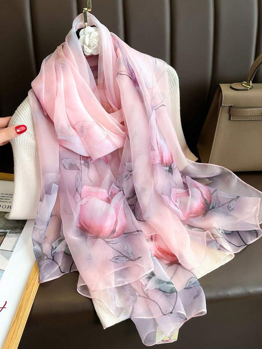 女士粉色碎花雪纺围巾，春秋轻薄披肩，多功能旅行防晒围巾，秋冬连衣裙搭配。