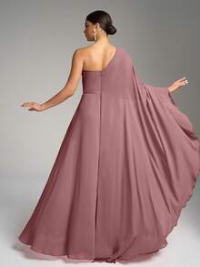 SUPGIR 1 pièce Robe de soirée longue en mousseline de soie avec décor floral asymétrique au cou et à la taille, ourlet fendu. Robe de demoiselle d'honneur - Couleur prune pourpre - Voir 3