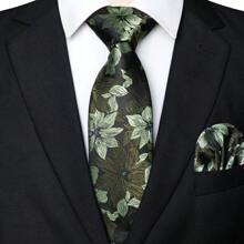 Set 1/2/3/4/5 bucăți pentru bărbați, cravată cu imprimeu floral, cravată din satin de mătase, clemă de cravată argintie, pătrat de buzunar, butoni și broșă set cadou, potrivit pentru ziua tatălui, aniversarea, ziua de naștere și alte ocazii. Modelul floral clasic se potrivește perfect cu smokingul, făcându-vă distinct în orice ocazie. Excelent pentru afaceri, bal, nuntă, banchet, ceremonie, întâlnire formală, petrecere ocazională și momente importante