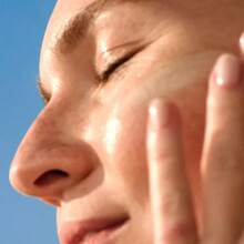 Hawaiian Tropic Silk Hydration Weightless Face Sunscreen - SPF 30 - 1.7oz - 1 - View 8