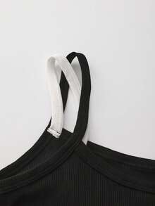 二合一短款上衣 黑白拼接性感针织背心 女士修身上衣