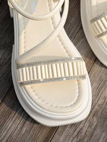 2025 Spring/Summer New Thick Sole Wedge Sandals Women, Classic Elastic Strap Roman Shoes Open Toe Fashion Beach Shoes Ladies Rhinestone Rivets Platform Flip Flops - Beige - View 8