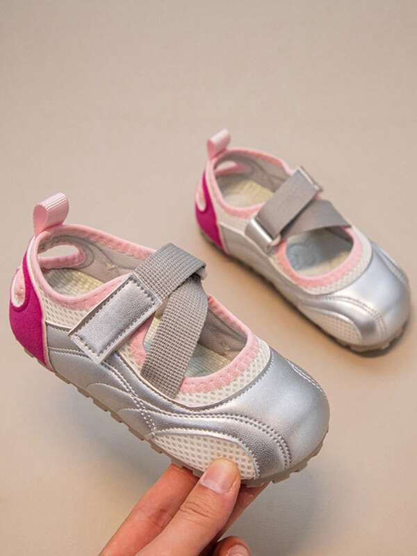 1 Pair Girls PU Hollow Design Casual Mesh Ballet Style Sports Sandals, Suitable For Spring And Summer, Sports Leisure Style