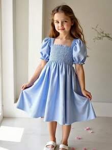女童夏季方领甜美条纹泡泡袖连衣裙
