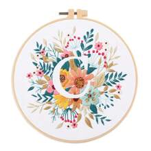 1pc 26 Designs Floral Embroidery Kit With English Letters, Luxury Starter Set For Beginners, Includes Fabric, Hoop, Threads, Needles, Instructions, Great For Cross Stitch, Artistic Craft Gift For Friends And Family, Wedding Decor. Each Kit Contains 1pc Printed , 1 Set Of Embroidery Threads, 1 Bamboo Embroidery Hoop, 1 Pattern Chart, 2pcs Embroidery Needles.