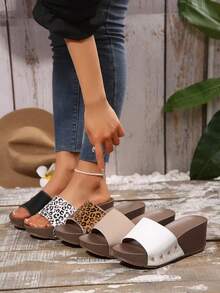 Plus Size Women's Thick Platform Wedge Sandals With Strap Rivet Decor, Fashionable Slide Slippers - Black - View 3