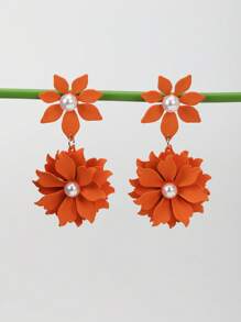 1 paire de boucles d'oreille pendantes florales multicouches asymétriques et colorées, convenant pour un usage quotidien, des fêtes, des rendez-vous, des cadeaux pour la Saint-Valentin et la Fête des mères