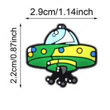 21 pièces/SET Breloques de chaussures motifs de dessin animé PVC vert alien, planète, ovni. Accessoires de chaussures, cadeaux pour amis.