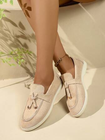 女士加大码圆头金属装饰一脚蹬乐福鞋，软底透气舒适休闲驾车鞋