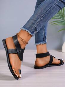Damen Flache Sandalen, europäischer und amerikanischer modischer lässiger Rundkopf Nieten Schnallen Riemen Strand Pantoffeln