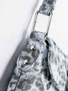 Blue Animal Print Underarm Bag, Leopard Rivet Motorcycle Style Shoulder Bag, Shaped Women's Handbag Casual Underarm Bag, Y2K Hobo Bag, Crescent Bag, Street Style Holiday Gift For Teen Girls, Party, Daily Wear, Work. Leopard Rivet Bag Spring Summer New Arrival