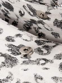 黑白动物纹腋下包，豹纹铆钉机车风单肩包，做旧不对称女士手提包/腋下包，Y2K Hobo包，新月包，街头风假日礼物，适合女孩、派对、日常、工作等场合。豹纹包，春夏新品系列