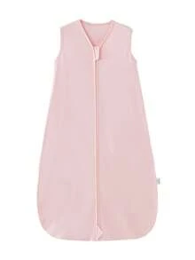 0.5托克100%纯棉针织婴儿睡袋，适合春、夏、秋季穿着，舒适透气，无袖设计，双向拉链，可作床上用品。