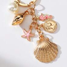 1 pièce Porte-clés style océan doré, pendentif de breloque coquillage, étoile de mer, hippocampe, fausse perle. Accessoire de voiture, de sac, breloque scolaire, fausse perle, gothique mignon Y2K