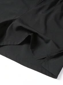 Um par de shorts esportivos masculinos para atividades ao ar livre, com cordão na cintura, é um modelo leve para o verão. É adequado para natação, atividades ao ar livre, passeios na praia, surfe, atividades físicas e passeios diários. - Preto - Ver 4