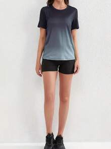 Women Ombre Color Sports T-Shirt, Gradient Color, Casual Athletic Tee, Short Sleeve, Quick-Dry, Breathable Fabric, Activewear, Running Top - Dark Green - View 4