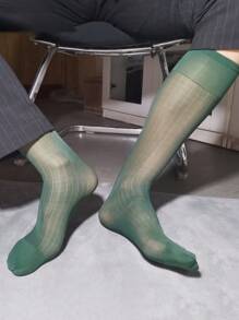 1pair Comfortable Lightweight Men's Wide Striped Dress Socks,Imitation Silky And Excellent Elasticity Design,Colorful Red/Blue/White/Black/Green Striped Business Suit Socks,Breathable Gentleman's Crew Mid Length Socks, Fall