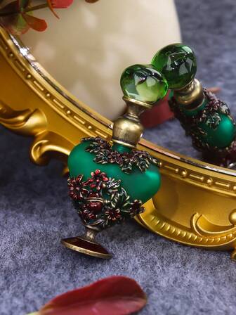 Botella con diseño de escarabajo vintage y flor con forma de corazón de 5 ml, botella decorativa recargable y portátil para perfume y aceites esenciales, regalo perfecto para mujeres y niñas (solo la botella, sin perfume)