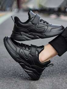 Kids' Solid Color Wavy Pattern Scuff-Resistant Outdoor Running Shoes, Students Casual Walking Sneakers - Black - View 1