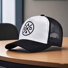 Men Summer Mesh Baseball Hat Contrast Color Sun Protection Hat Holiday Outdoor Travel Cap - Black and White - View 4