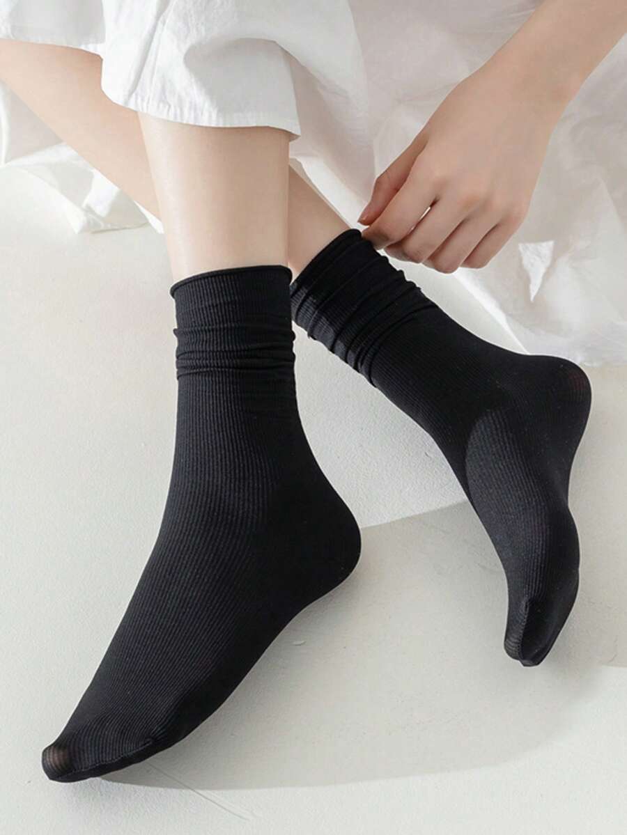 Solid Crew Socks - Black - View 1