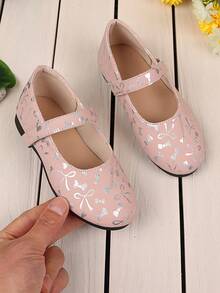 1 Pair Toddler Girls' Plus Size Light Pink Flat Shoes, PU Material With Shiny Silver Pattern Decor, Strap Design, Round Toe, Soft & Comfortable Sole, Fashion Princess Shoes Suitable For 1-12 Years Old, For Daily, Party, Travel, Indoor/Outdoor, Spring/Autumn 2026