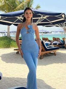 Neues Frühlings- und Sommerkleid für Frauen aus blauer Spitze mit Schnürung, rückenfrei, brustumschmeichelnd, gestrickt, elegant und sexy Musikfestival-Urlaubsstil, ausgehöhlt, lange Halskordel