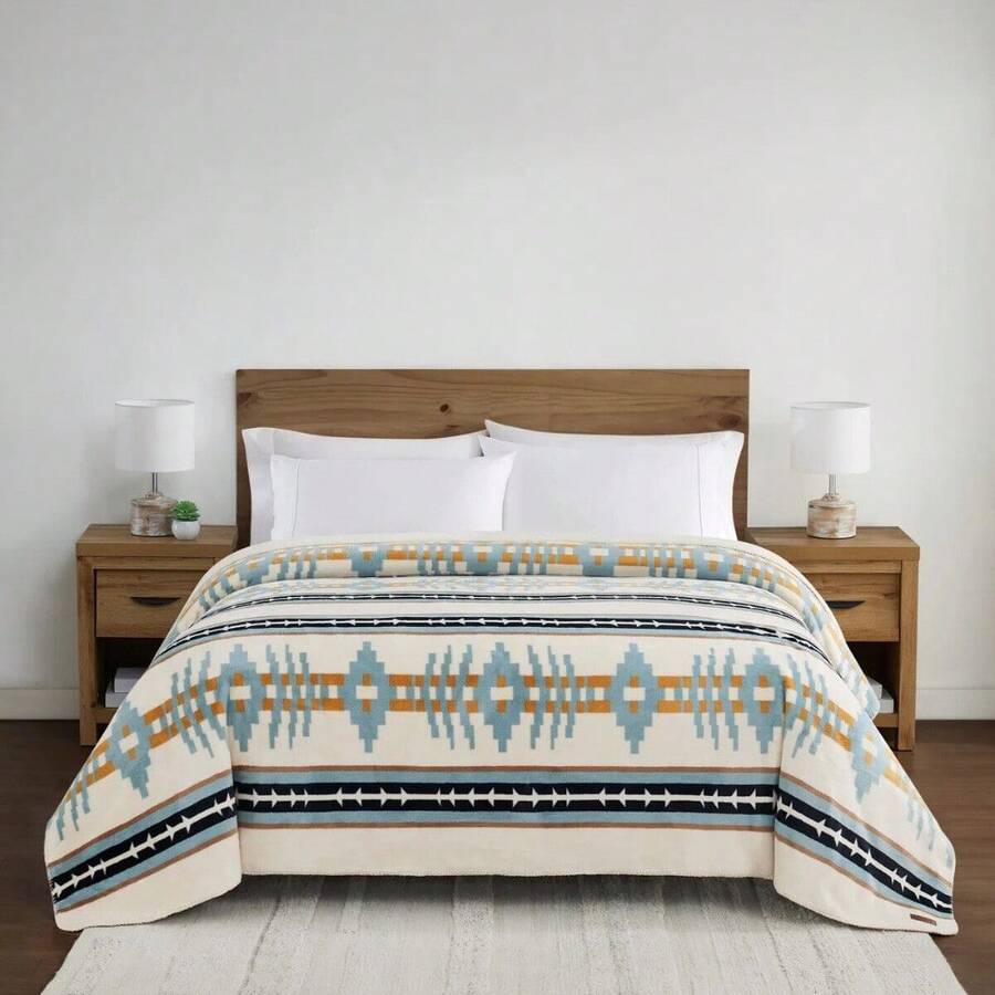Pendleton Plush Blanket (Select Pattern / Size; King, Queen, Twin) FAST SHIPPING