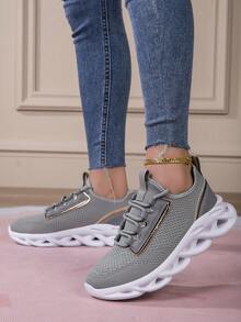 Women's Solid Color Breathable Sports Shoes, Soft Sole Lightweight Retro Versatile Low-Top Knit Casual Sneakers For Daily Wear, Spring/Summer - Grey - View 1