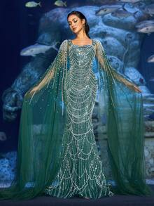 Faeriesty 优雅华丽的珠饰亮片晚礼服，配以亮片点缀的披肩袖——美人鱼廓形和曳地拖尾，适合红毯活动、奢华婚礼、盛大晚宴和艺术画廊开幕式等正式场合。 - 墨綠色 - 查看 2