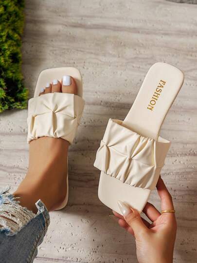 Teenagers's Anti-Skid Slip-On Summer Fashion Slippers With Soft Sole, Open Toe Sandals For Outdoor, Beach