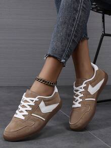 Red Women's Shoes Vintage Classic Lace-Up Flat Casual Sneakers For Women Soft Sole Non-Slip Comfortable Trainers - Khaki - View 1