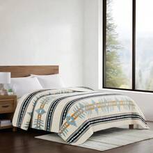 Pendleton Plush Blanket (Select Pattern / Size; King, Queen, Twin) FAST SHIPPING