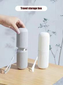 1 pièce Nouvelle boîte de rangement créative en plastique portable pour brosse à dents et dentifrice, organisateur de voyage multifonctionnel, support de trousse de toilette pour le voyage, peut également ranger des ustensiles, une tasse de toilette rayée, convient pour le voyage, les vacances, le voyage d'affaires, le camping, la gym, le yacht, les essentiels de vacances, les accessoires de voyage, les sacs de voyage, les fournitures scolaires de rentrée