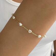 Pulseira Mini Corações Pérola Banhado em Ouro 18k