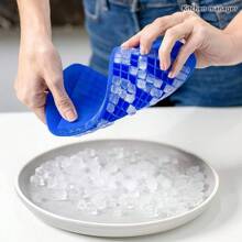 1 Small Square 160 Grid Silicone Ice Cube Tray, With Good Cold Resistance And Durability, Ice Mold, Pudding Mold, Suitable For Home, Bar, And Other Places, Easy To Use, Safe.