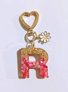 1pc Women's Beige Resin Letter Heart Shape Tassel Casual Cute Style Keychain, Creative Accessory Pendant Gift For Friends Car Accessories Bag Charm Backpack For School Goth Y2k