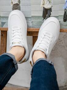 Plus Size Men's Casual Sneakers, Leather Upper Lightweight Trainers, Unisex White Shoes For Students