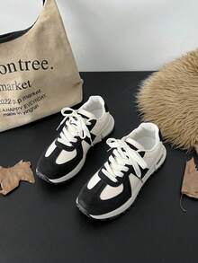 New Minimalist Lace-Up White Sneakers, Fashion Casual Sports Shoes, Popular Shoes, Soft Bottom Lightweight Comfortable Breathable Running Shoes, Versatile Women Shoes