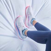 XTEP 5.0 Running Shoes For Women Fall 2024 New Arrival Breathable Cushioned Athletic Running Shoes 976318110003