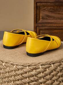 1 paio di scarpe da principessa con punta tonda in morbida pelle color borgogna, rosso, verde e giallo per la scuola o le esibizioni, graziose e alla moda, con platform