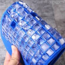 1 Small Square 160 Grid Silicone Ice Cube Tray, With Good Cold Resistance And Durability, Ice Mold, Pudding Mold, Suitable For Home, Bar, And Other Places, Easy To Use, Safe.