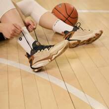 XTEP Zapatillas de baloncesto de segunda generación de ataque ligero | Edición primavera/verano nueva, antideslizante, resistente al desgaste, amortiguación de impactos, de corte bajo, prácticas y profesionales para hombres 876119120010