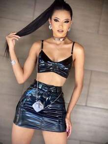 Vinyl Cargo Skirt With Side Pockets - Negro - Ver 2