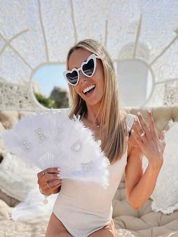 1pc White Wedding Bridal Fan And English Letter Folding Fan, Large Handheld Fan, Suitable For Event Parties Bachelorette Parties And Wedding Decoration, Sweet, Romantic And Beautiful Wedding Gift Wedding Decoration (Fan Cannot Be Folded)