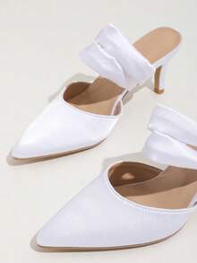 Damskie buty na obcasie z odkrytym tyłem i paskiem na kostce - Biały - Zobacz 7